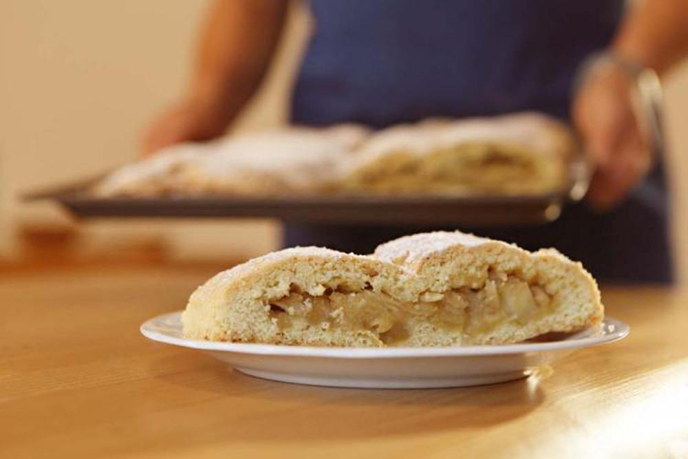 South Tyrol-style apple strudel